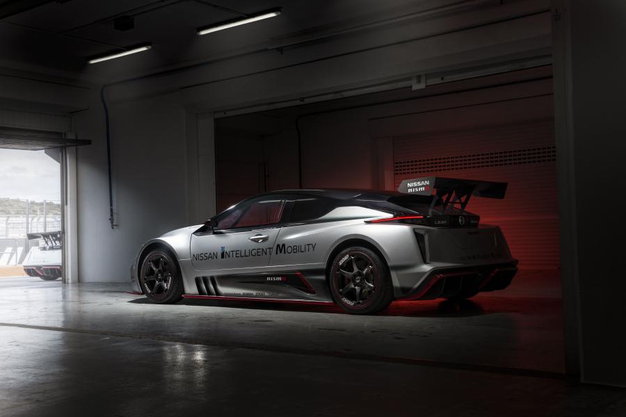  Nissan Leaf Nismo RC 2019 года  (фото 30 из 48)